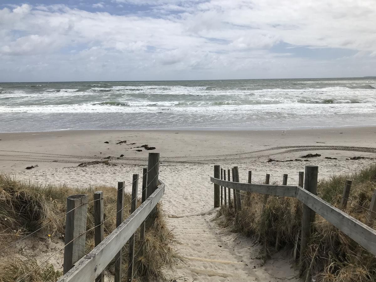 Unit By The Beach Appartement Mount Maunganui Buitenkant foto